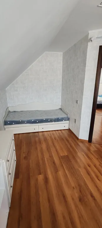 4-комнатный Дом