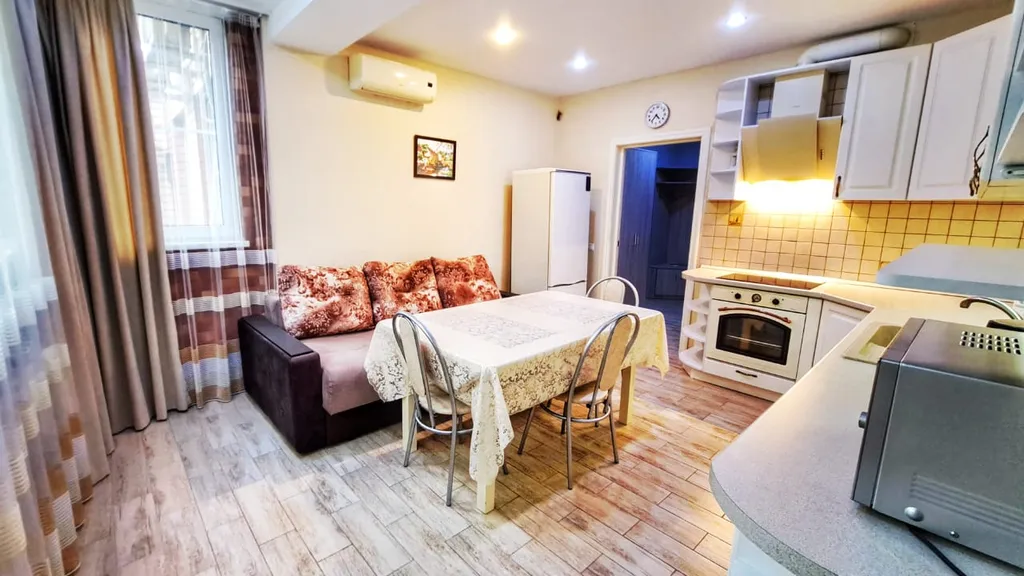 Квартира Уютная, просторная 2-комнатная квартира — Краснодар