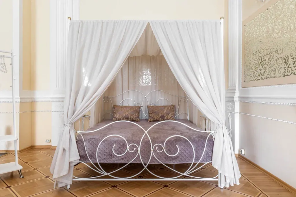 Квартира Парадная квартира у метро Чернышевская — Санкт-Петербург