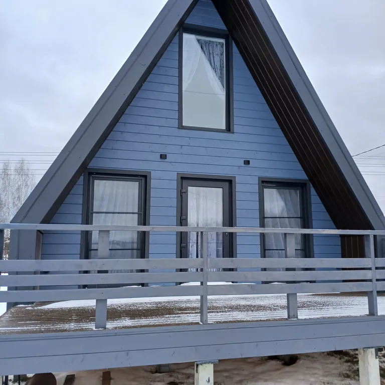 Коттедж Новый дом на берегу реки — Купанское