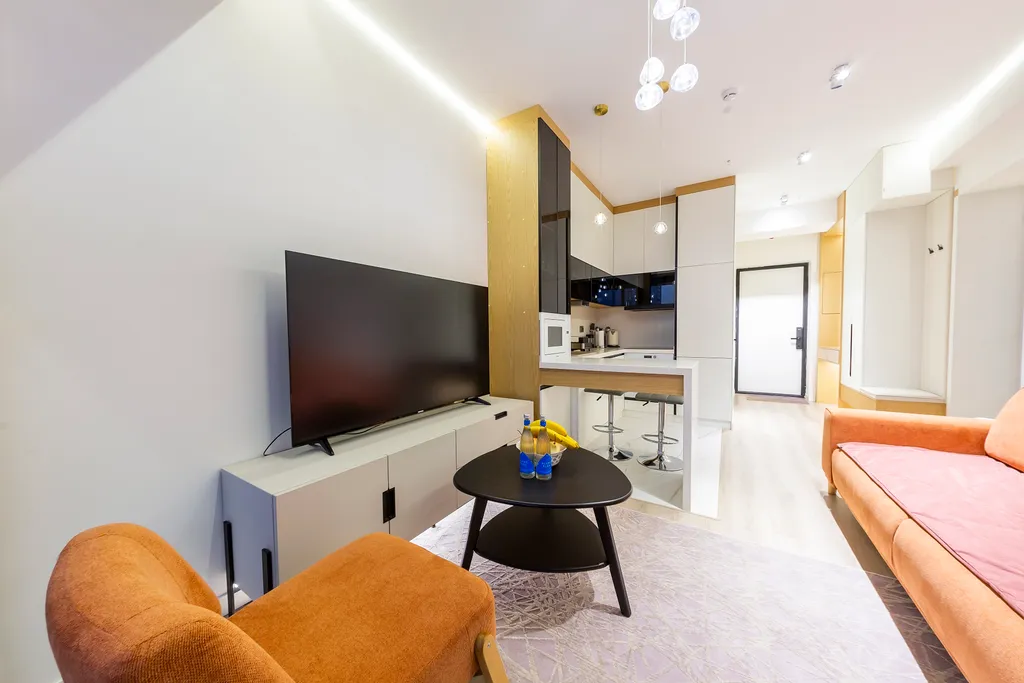 Уютная и теплая квартира в NRG U Tower