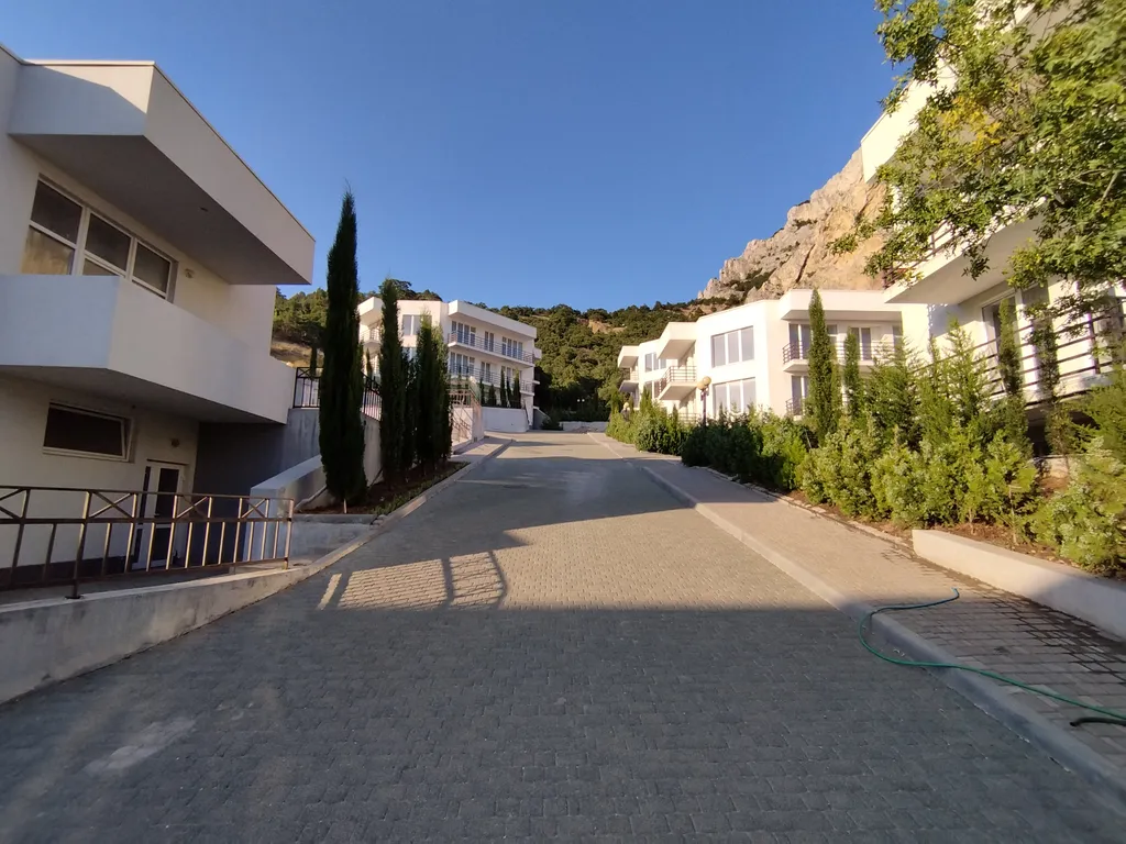 Квартира в бухте Ласпи у моря