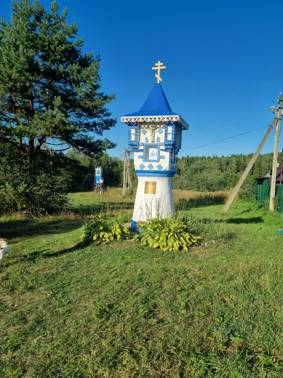 Коттедж Большой дом с террасой, баней на дровах и чаном в лесу на берегу реки — Старово