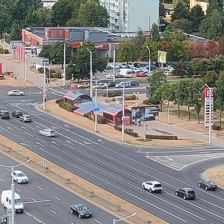 Уютная квартира рядом с метро