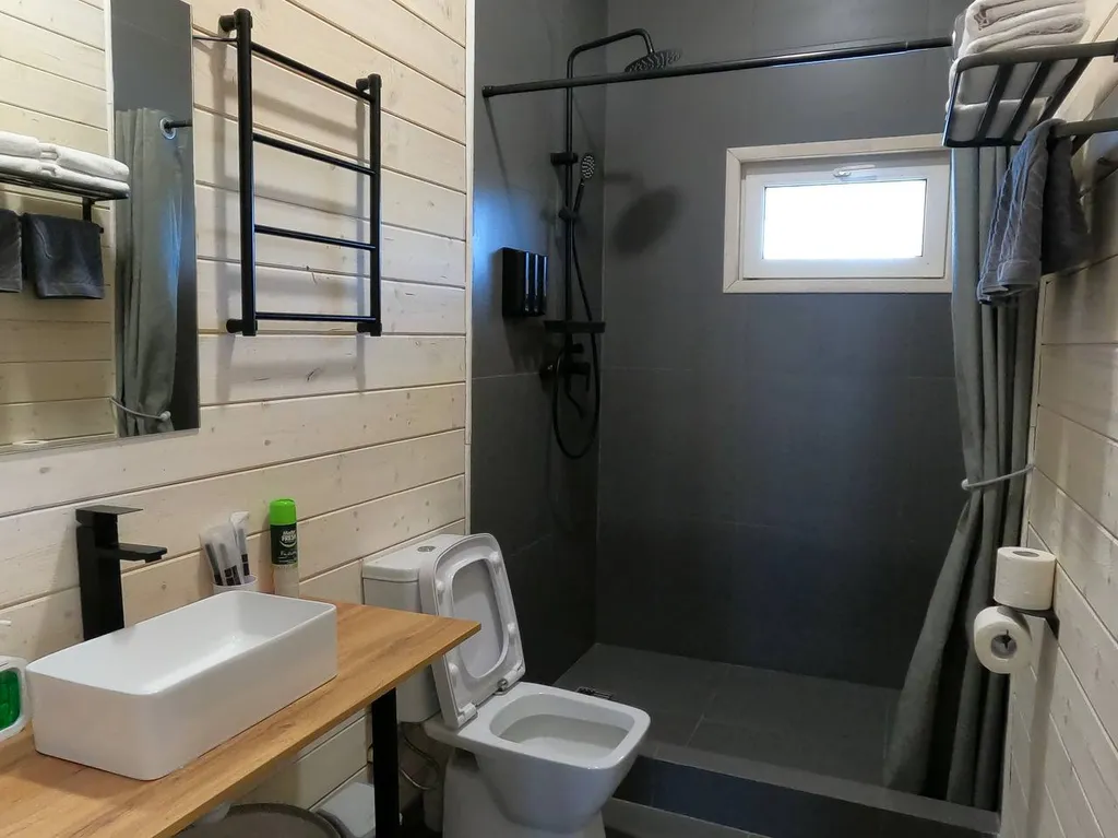 Коттедж Большой дом для компании с собственной баней и купелью — Семеновское