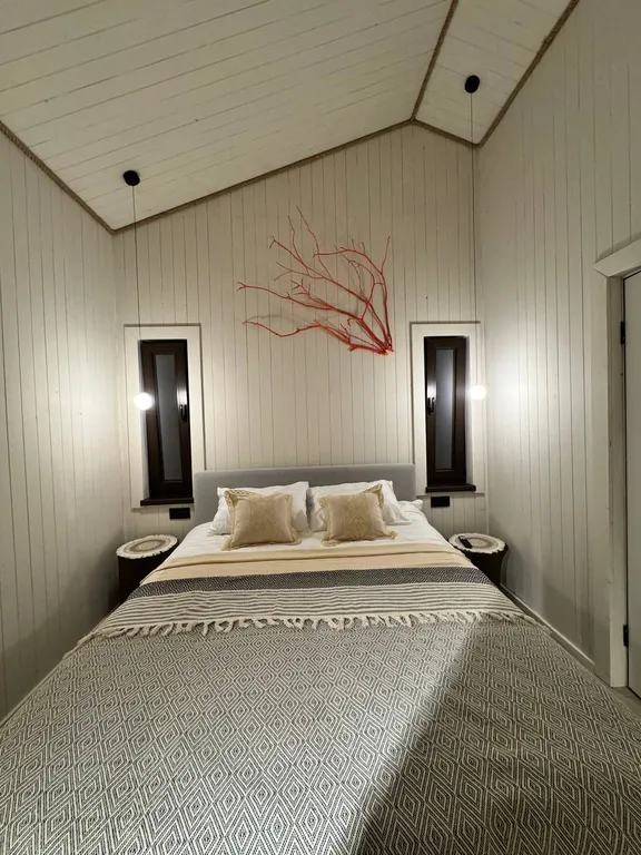 Дом в Абхазии у Черного моря (На волне)