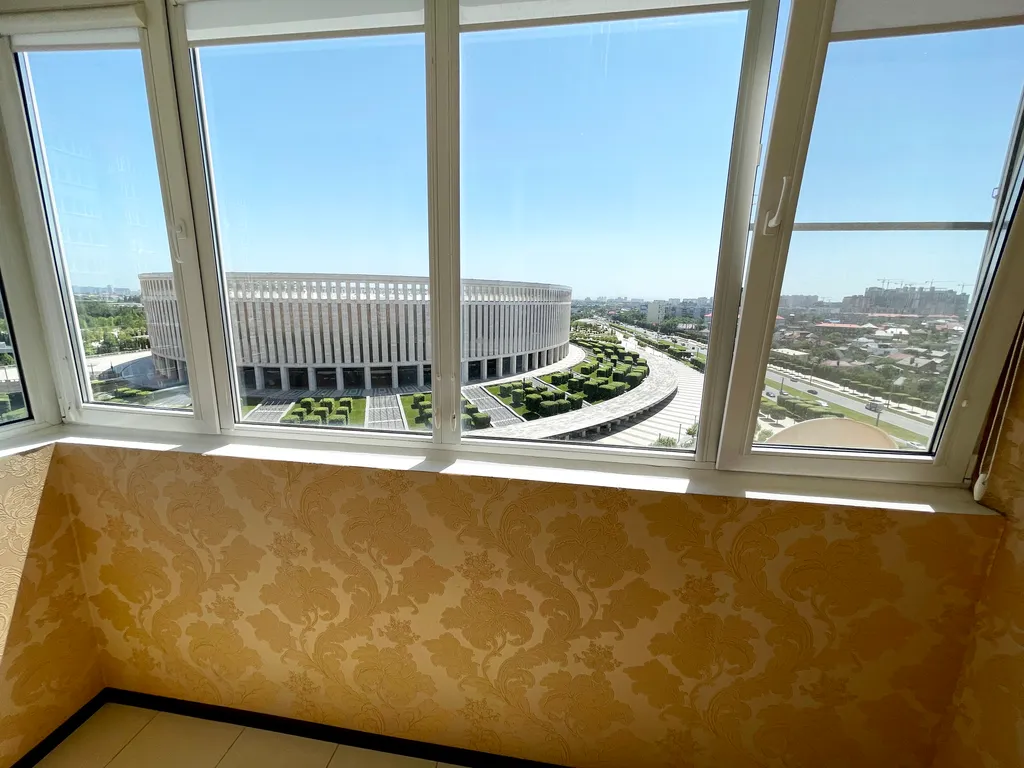 Уютная квартира с видом на стадион