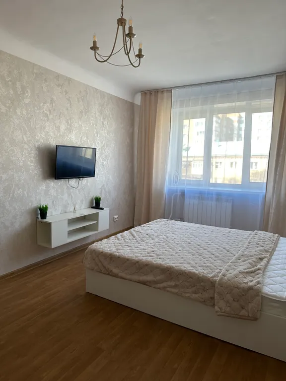 Квартира Двухкомнатная квартира в центре — Красноярск