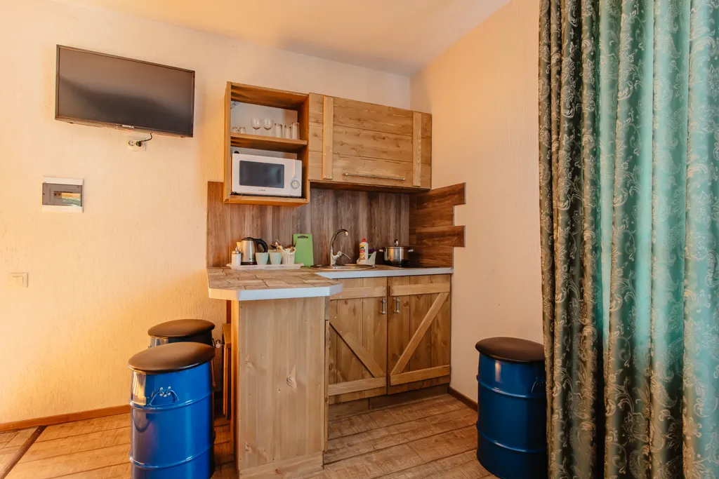 Студия # 2  в новом доме, с закрытой парковкой, беседкой и мангалом