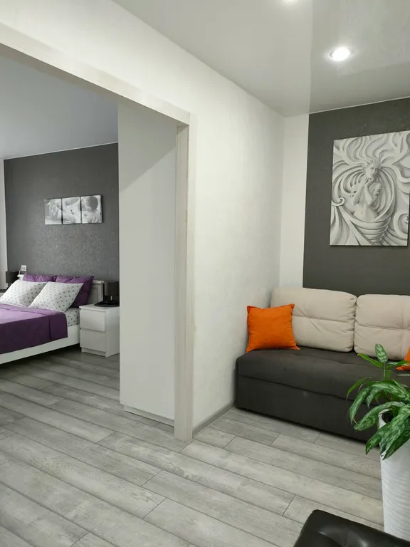 Уютная квартира в самом центре Новоюжного района