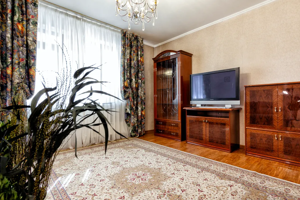 Шикарный вид на горы в самом центре города