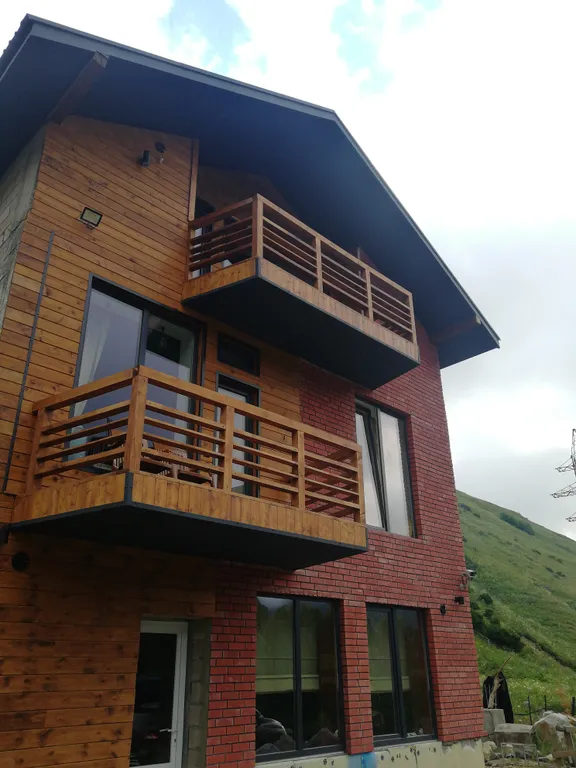 Уютный апартамент с видом на горы Приэльбрусья