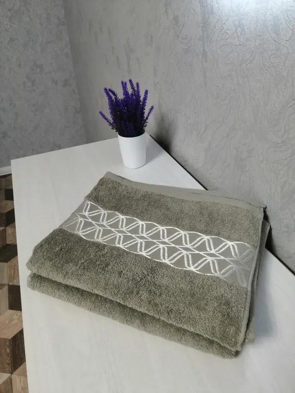 Большая  однокомнатная, квартира  51 кв. м