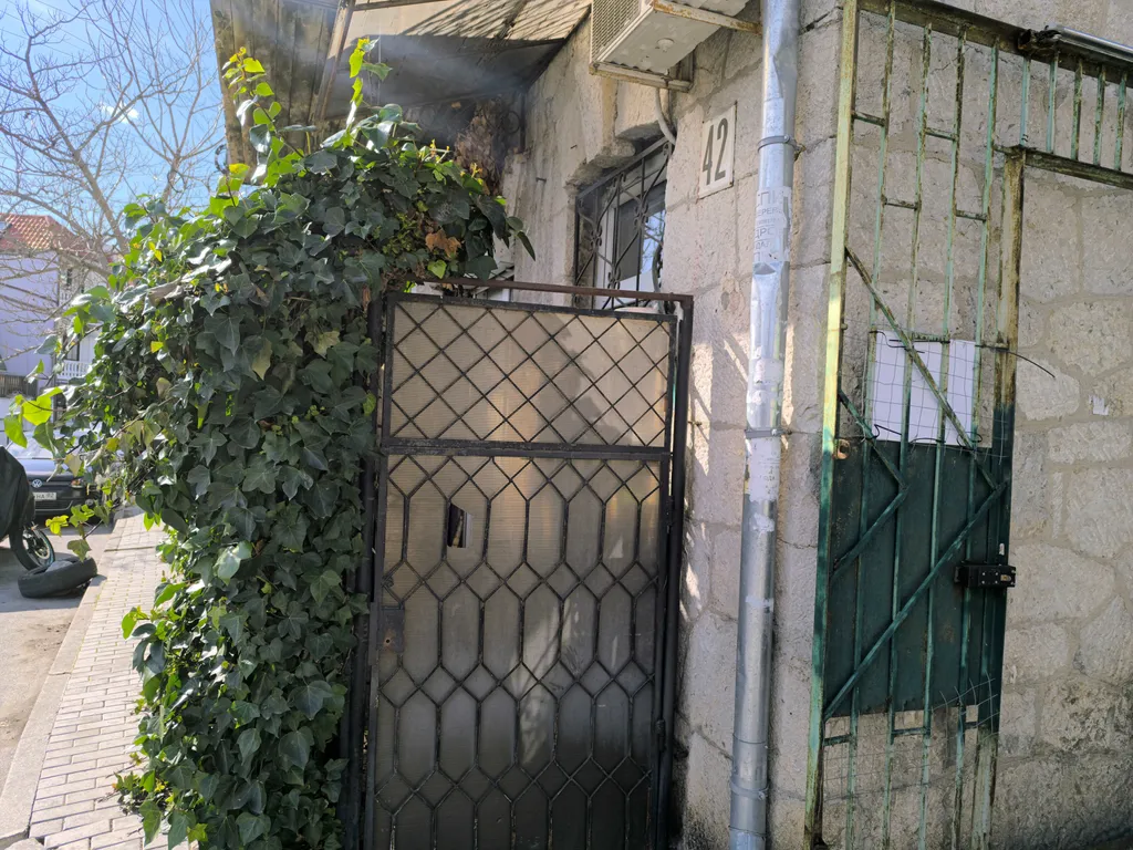 Квартира Квартира Комфортный номер с террасой — Ялта