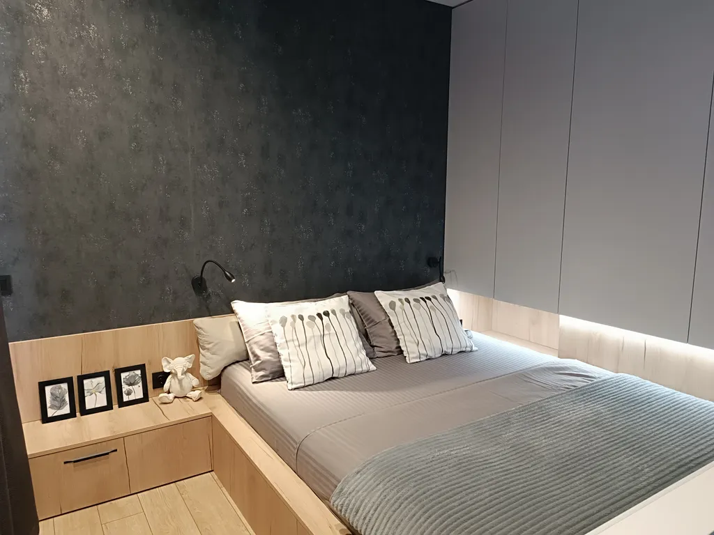 Современная однокомнатная квартира с кондиционером, в центре