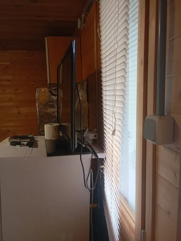 Домики у леса