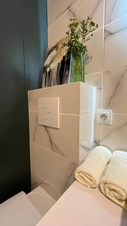 Студия с видом на лес