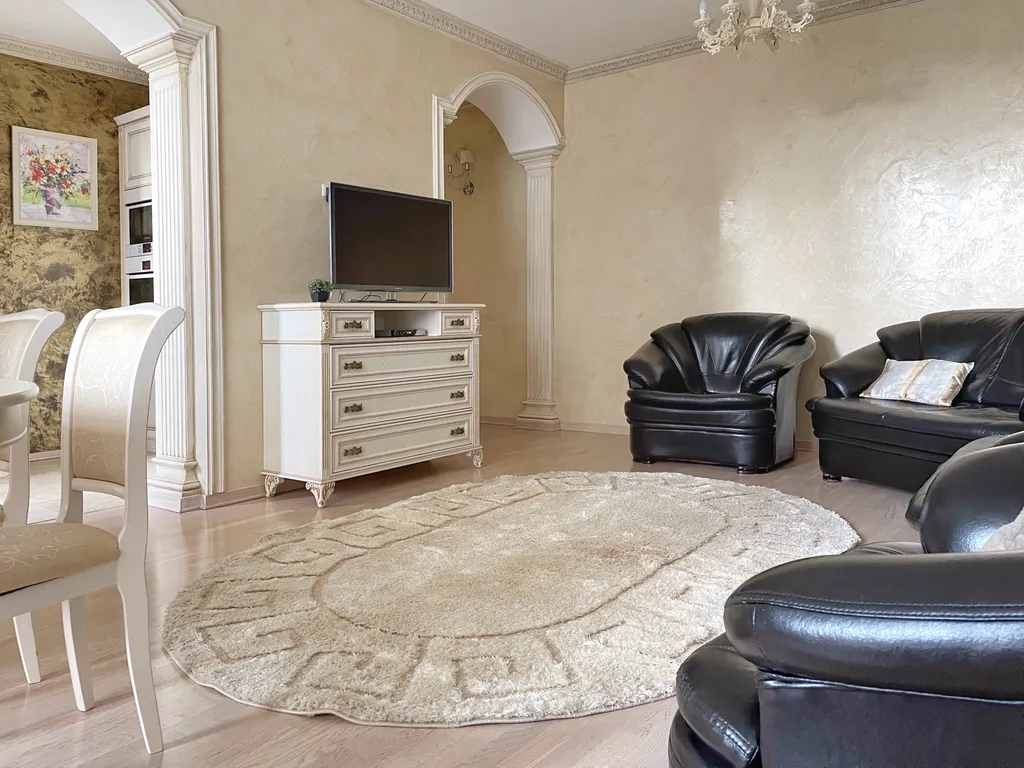 Трекомнатная квартира на Баталинской