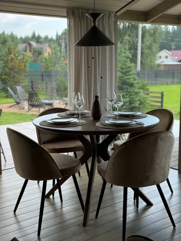 Уютный загородный дом в тишине