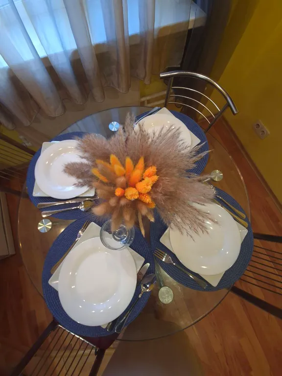 Уютная двушка рядом с центром и со станцией