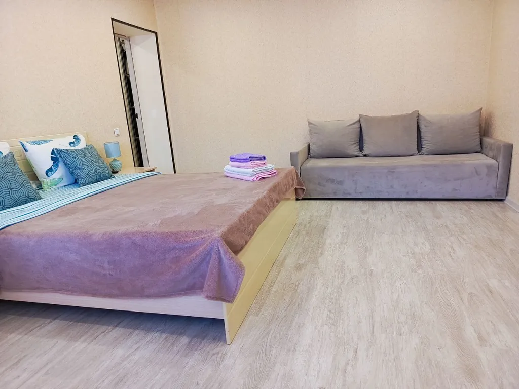 Квартира Просторная квартира напротив ТРК Космопорт — Самара