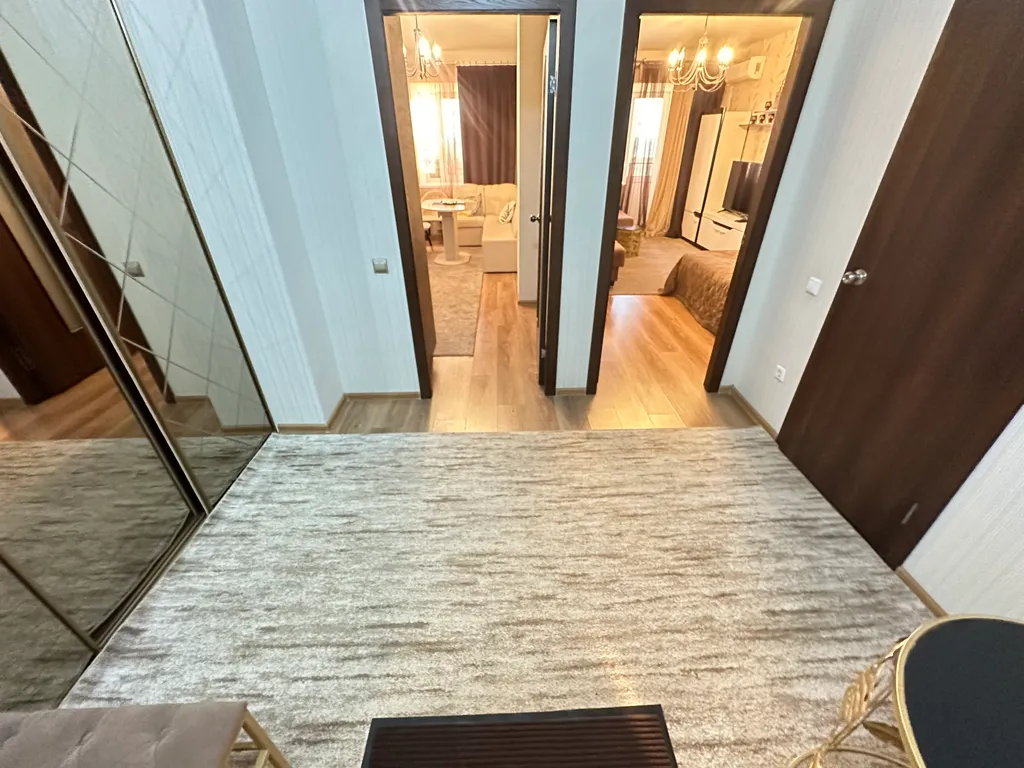 Квартира на Парковом у реки с камином и кондиционером