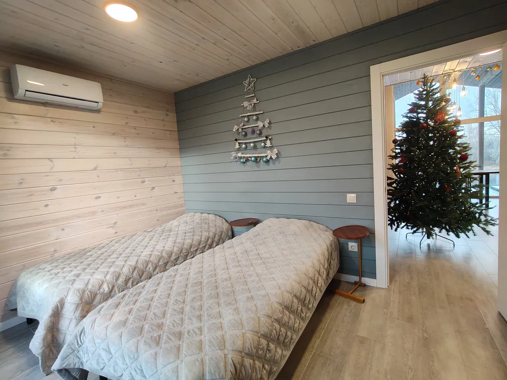 Дом с видом на озеро