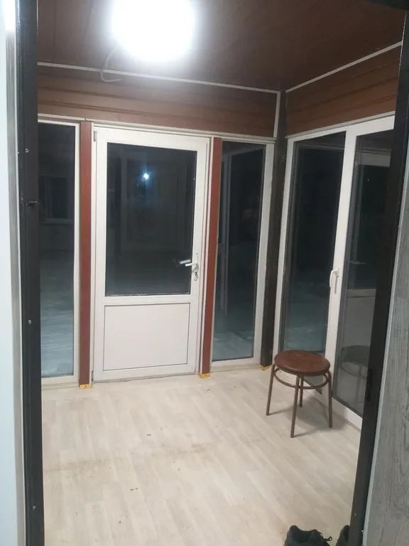 Деревянный дом в черте города