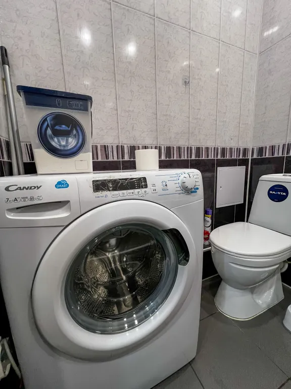 Квартира-студия Вверх