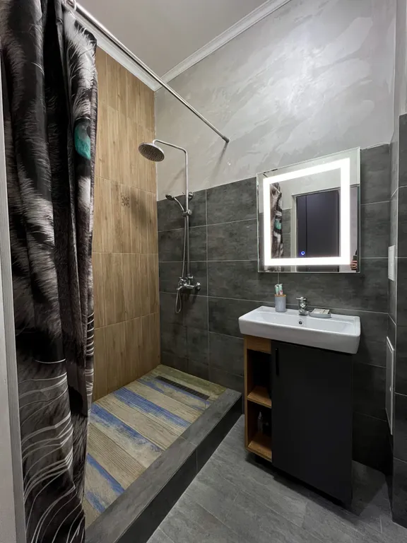 Апартаменты в тихом и уютном районе города