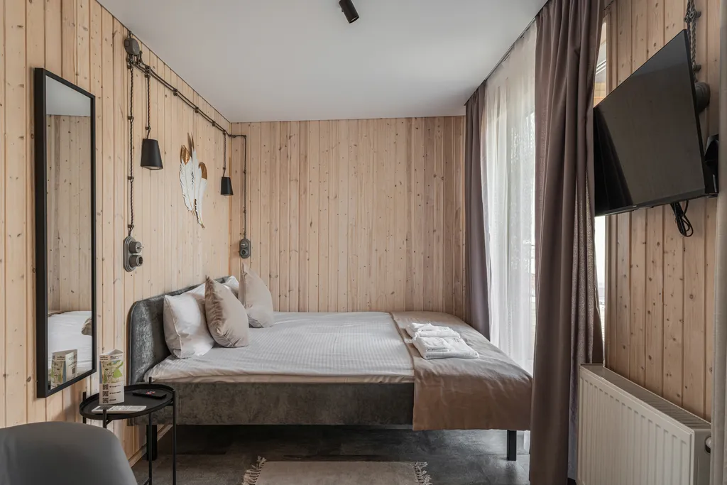 Коттедж с бассейном