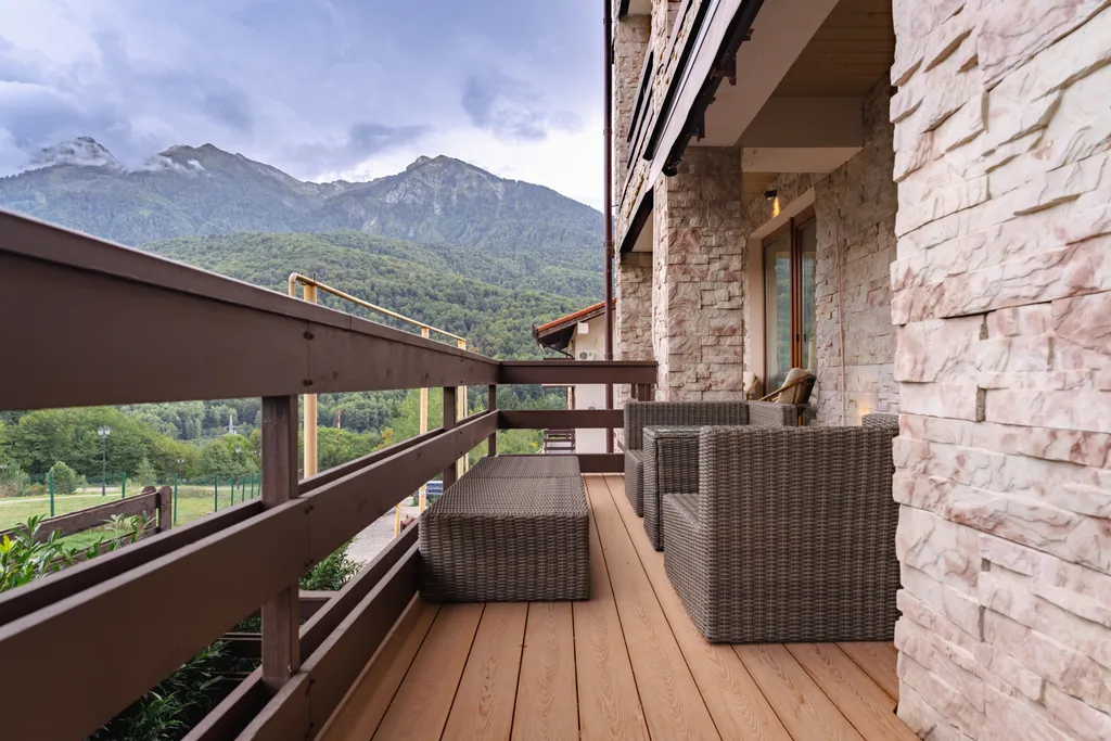 Семейные апартаменты с видом на горы