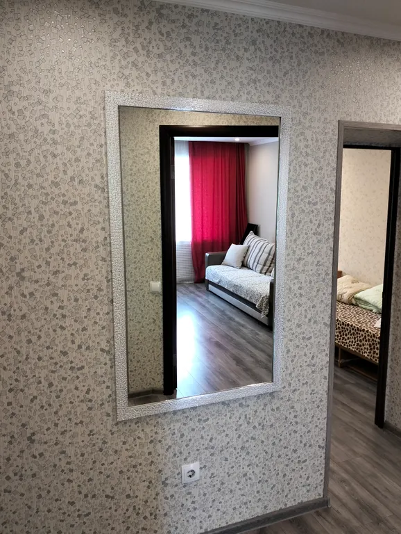 Чистые уютные двухкомнатные апартаменты на Московской площади в центре