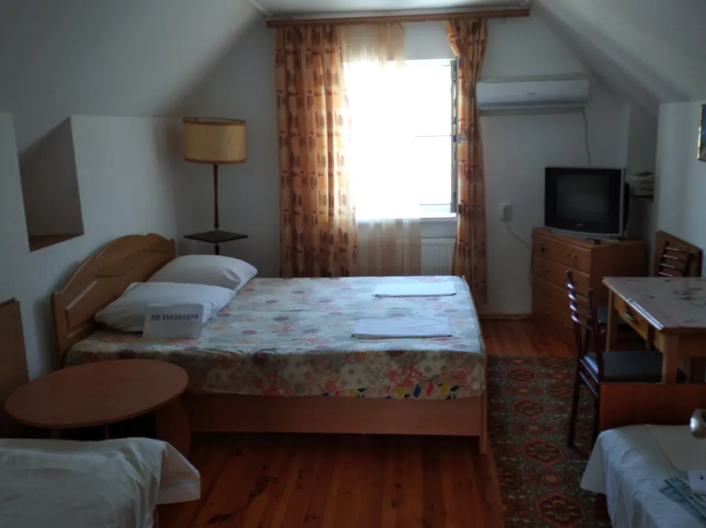 Квартира Уютная мансарда с террасой — аренда посуточно в Евпатория