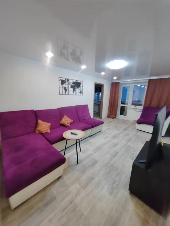 Квартира в центре города — аренда посуточно в Краснотурьинск