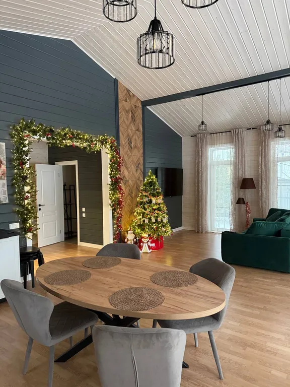 Просторный дом в камерном поселке