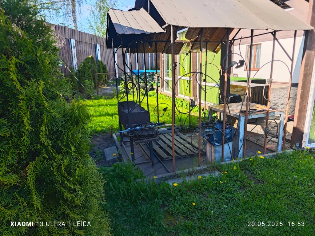 Коттедж с теплым бассейном