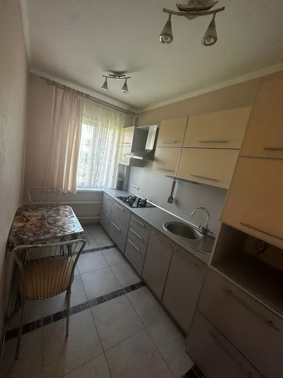 4-комнатный Дом