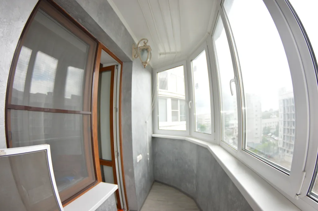 Евродвушка на Крайнова,4