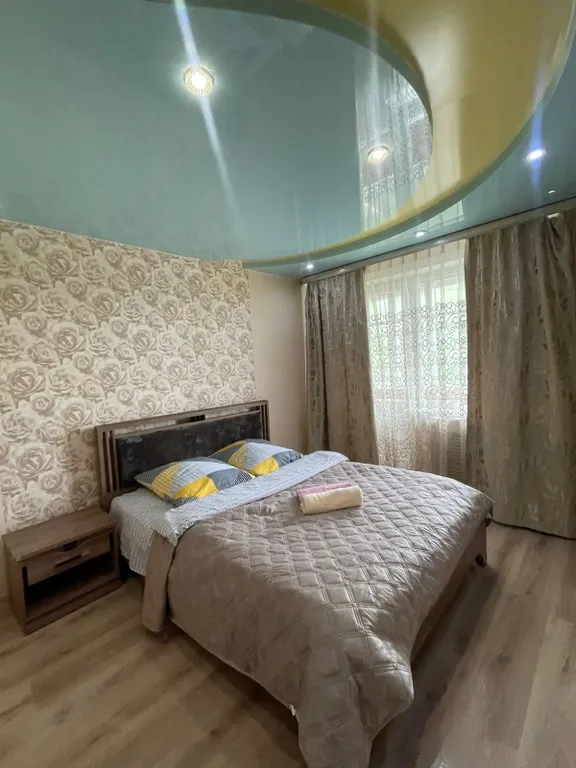 Квартира у областной больницы с муз. колонкой и кофеваркой — аренда посуточно в Южно-Сахалинск