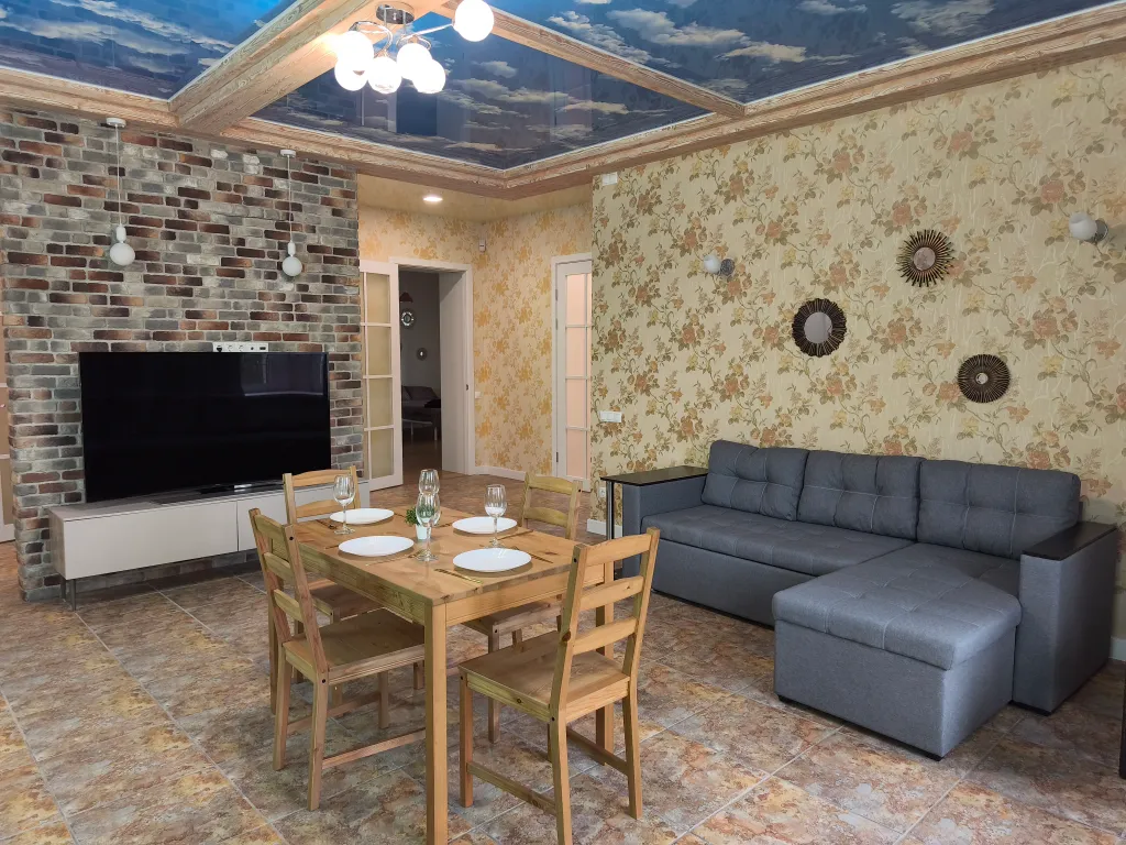 Уютная просторная оборудованная квартира