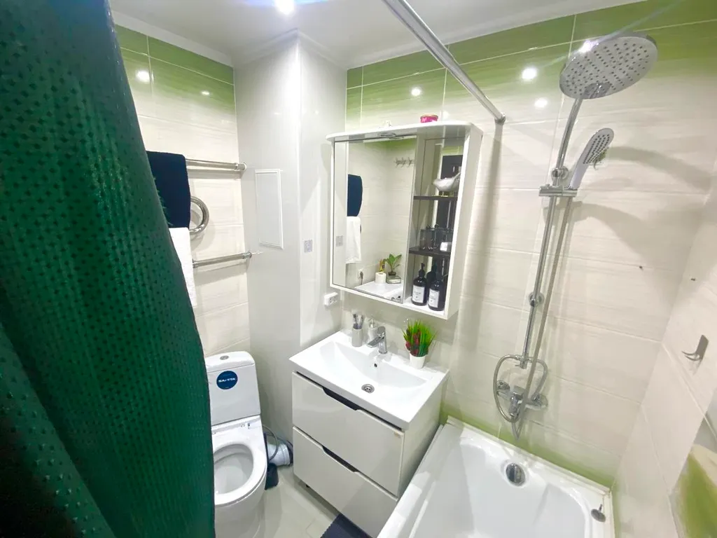 Апартаменты с премиум матрасом, супер комфортный сон, на берегу Оби