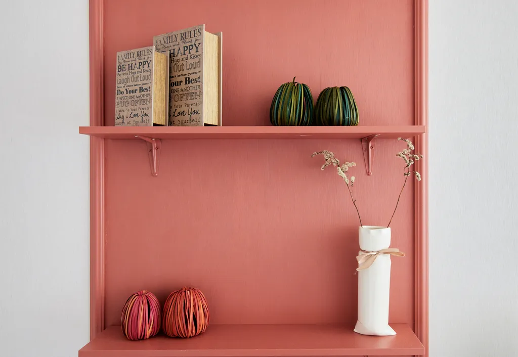 Бежевый Шёпот