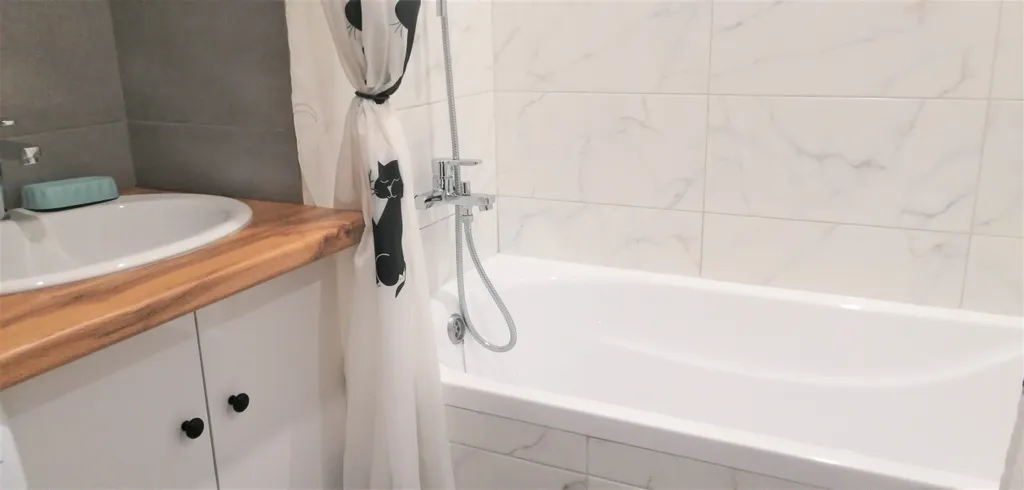 Студия loft с балконом