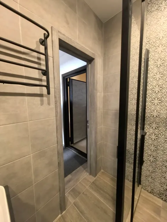 Уютная студия недалеко от озера - отдых в тишине и комфорте