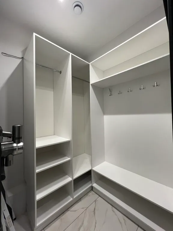 Апартаменты с офисом в КМ Tower Plaza