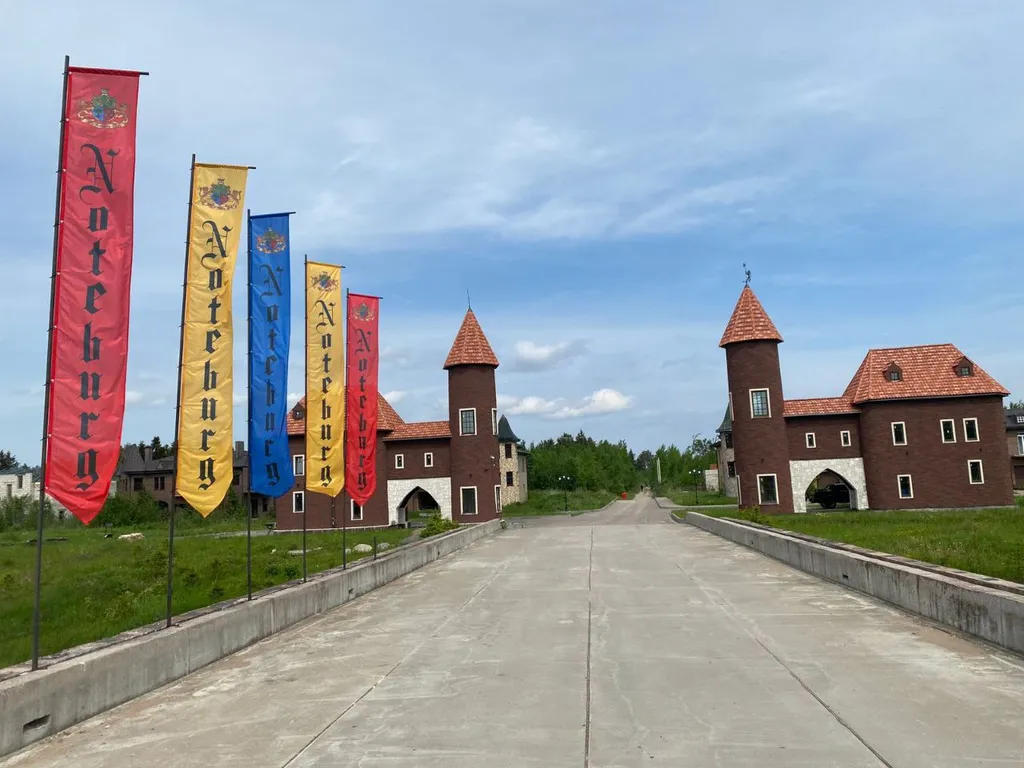 Дом для уединения в лесу и шумных вечеринок