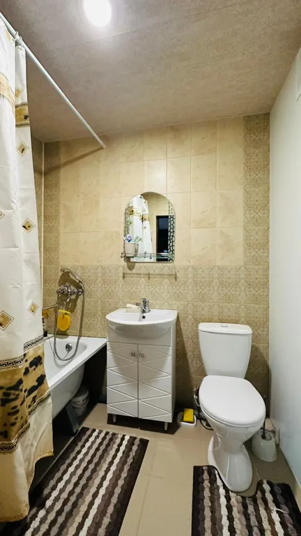 Уютная ,с большой площадью квартира с видом на горы