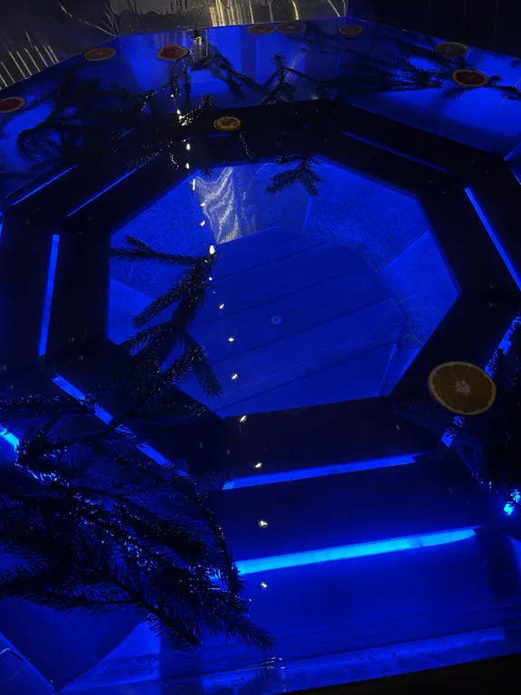 Уютный деревенский домик с русской баней возле берега озера