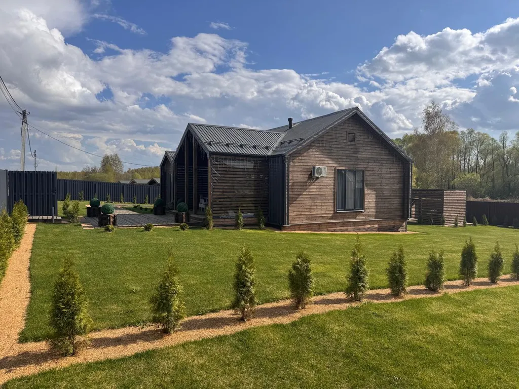 Частный дом с баней на дровах